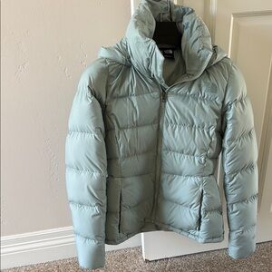 The North Face Women's Puffer Jacket - Light Blue